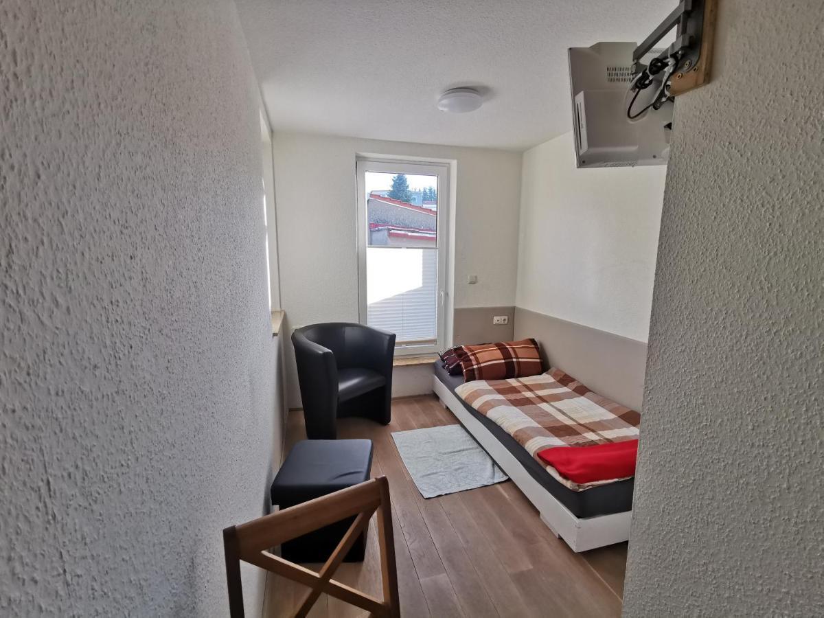 Ferienwohnung Und Pension Guertler 韦尔道 外观 照片